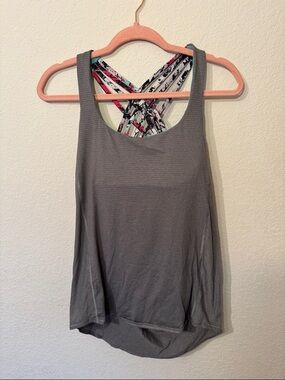 Lululemon Gray Women's Crisscross Back Tank Top - size 8